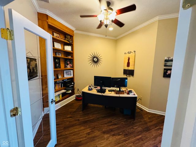 5245 Rosebrock Lane, Indianapolis, IN 46217