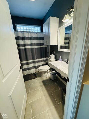 5245 Rosebrock Lane, Indianapolis, IN 46217