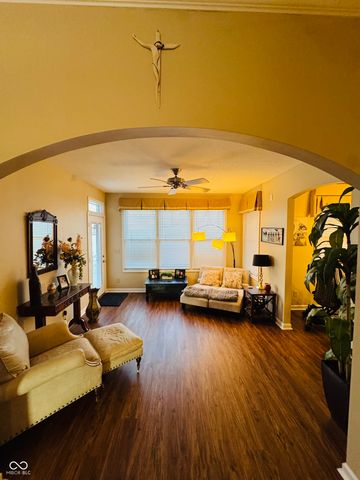 5245 Rosebrock Lane, Indianapolis, IN 46217