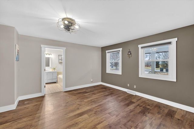 W5665 Lakeshore DRIVE, Elkhorn, WI 53121