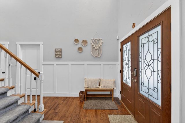 W5665 Lakeshore DRIVE, Elkhorn, WI 53121