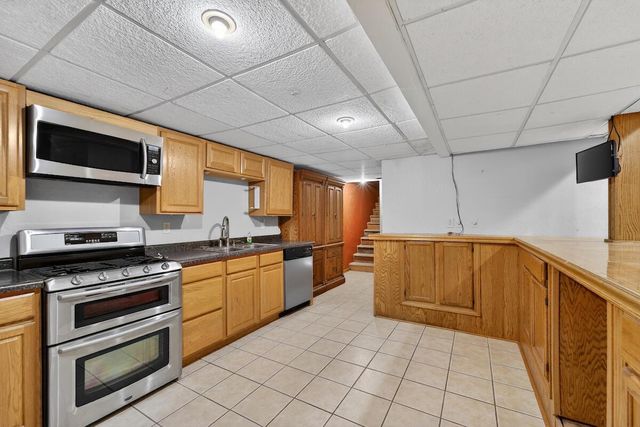 W5665 Lakeshore DRIVE, Elkhorn, WI 53121