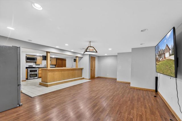 W5665 Lakeshore DRIVE, Elkhorn, WI 53121