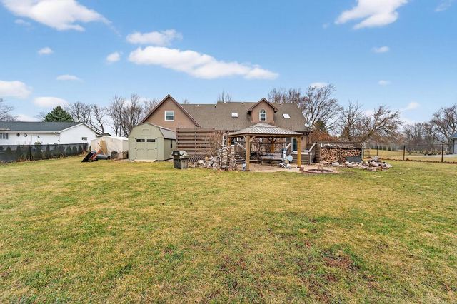 W5665 Lakeshore DRIVE, Elkhorn, WI 53121