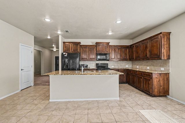 1816 Placitas Trail, Fort Worth, TX 76131