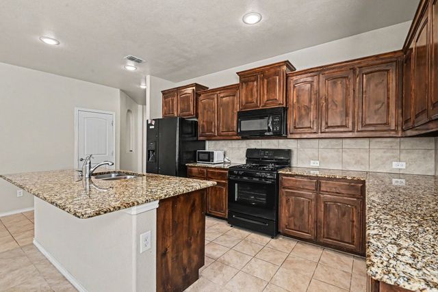 1816 Placitas Trail, Fort Worth, TX 76131