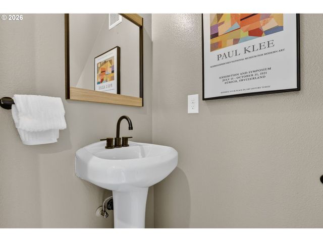 3558 Se 130TH Ave, Portland, OR 97236