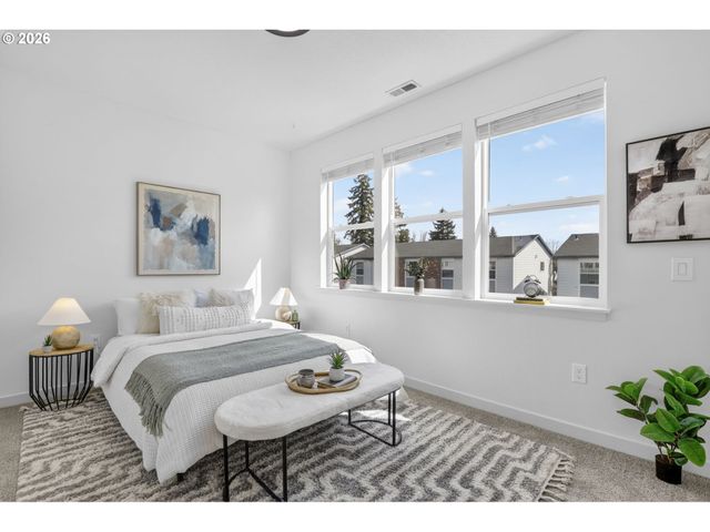 3558 Se 130TH Ave, Portland, OR 97236