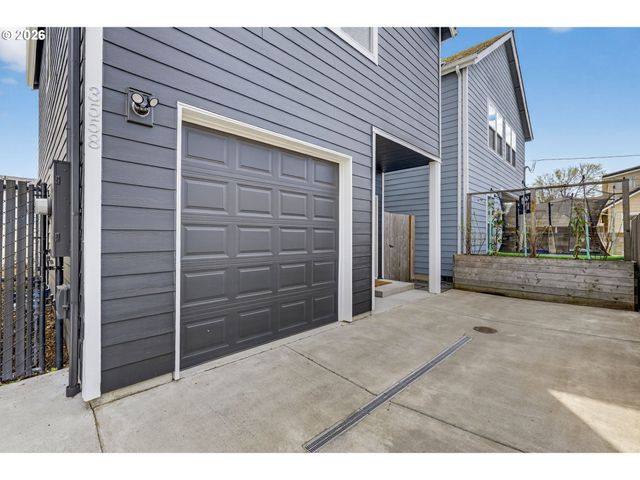 3558 Se 130TH Ave, Portland, OR 97236