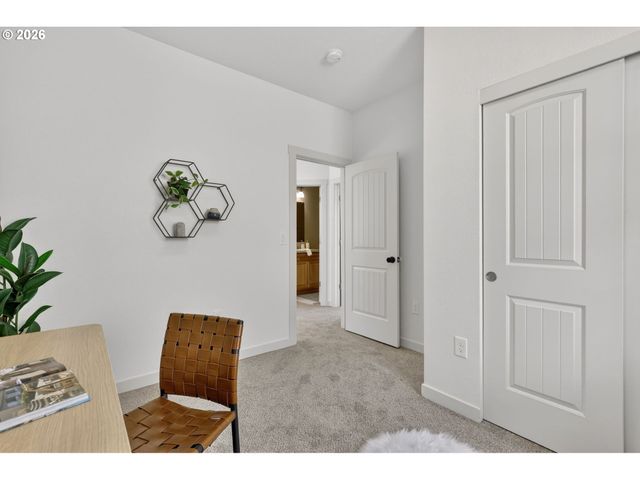 3558 Se 130TH Ave, Portland, OR 97236