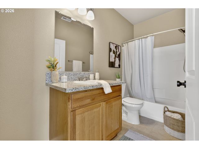 3558 Se 130TH Ave, Portland, OR 97236