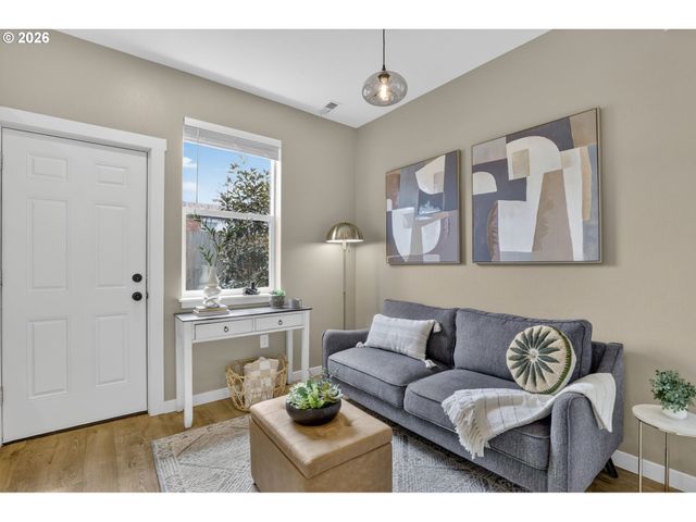 3558 Se 130TH Ave, Portland, OR 97236