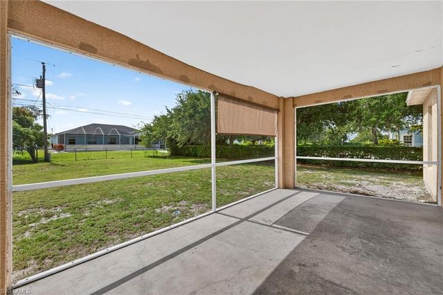 903 SE 5th AVE, Cape Coral, FL 33990