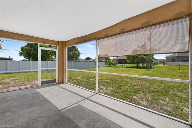 903 SE 5th AVE, Cape Coral, FL 33990