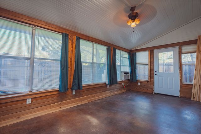 593 King Circle, Lewisville, TX 75067