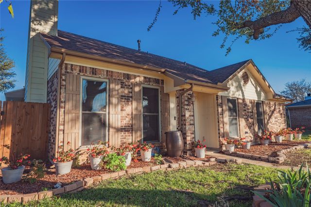 593 King Circle, Lewisville, TX 75067