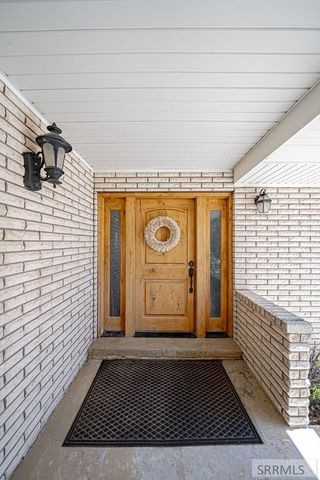1365 Meadowview Ave, Rexburg, ID 83440