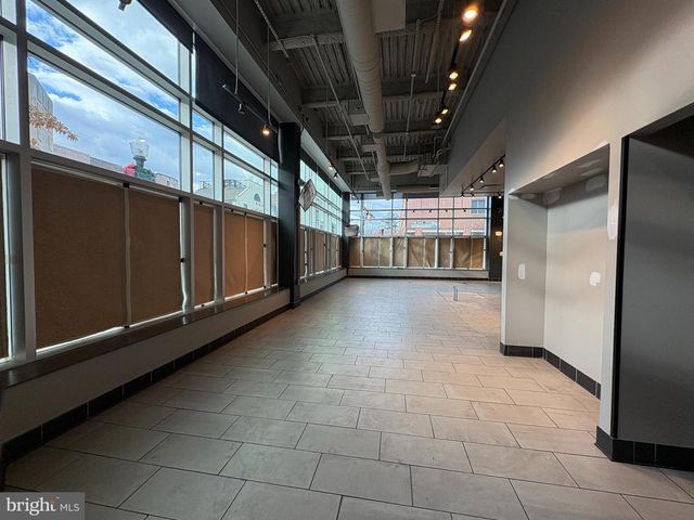 101 N QUEEN ST, Lancaster, PA 17603