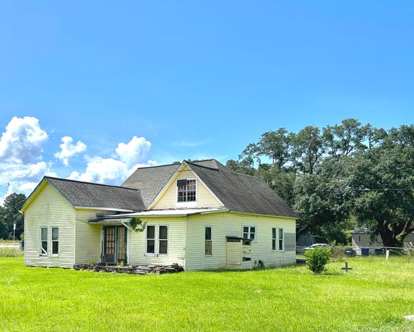 507 Hennigan St, Merryville, LA 70653