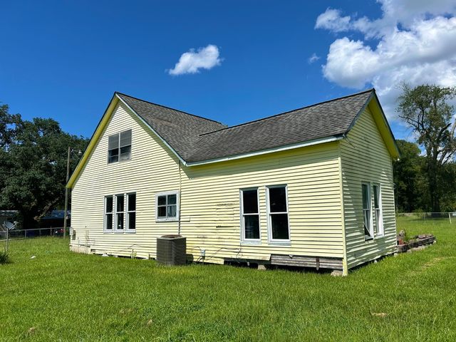 507 Hennigan St, Merryville, LA 70653