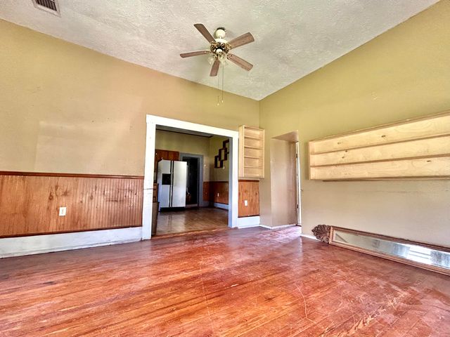 507 Hennigan St, Merryville, LA 70653