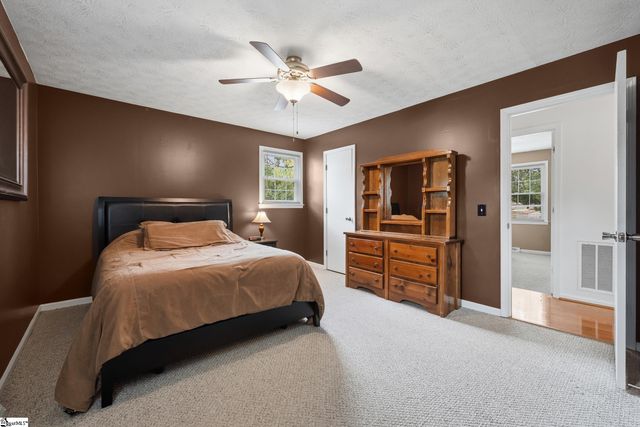 104 Menlo Drive, Simpsonville, SC 29680