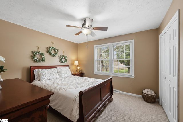 104 Menlo Drive, Simpsonville, SC 29680