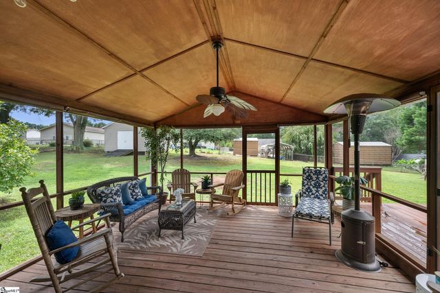 104 Menlo Drive, Simpsonville, SC 29680