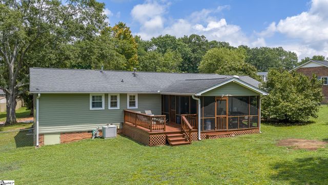 104 Menlo Drive, Simpsonville, SC 29680