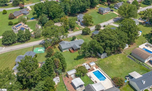 104 Menlo Drive, Simpsonville, SC 29680