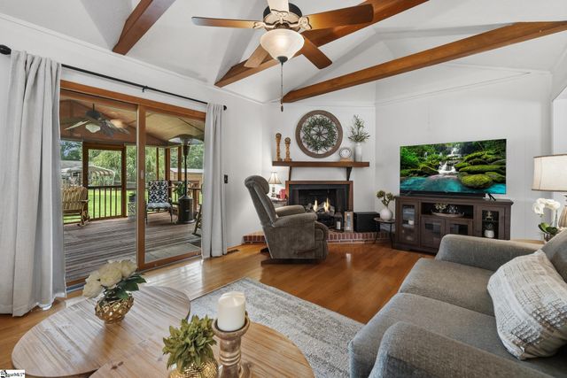 104 Menlo Drive, Simpsonville, SC 29680