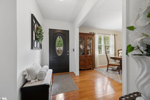 104 Menlo Drive, Simpsonville, SC 29680