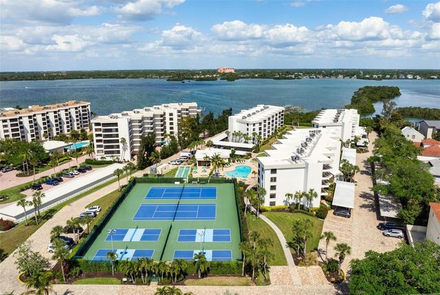 8767 MIDNIGHT PASS ROAD 505F, Sarasota, FL 34242