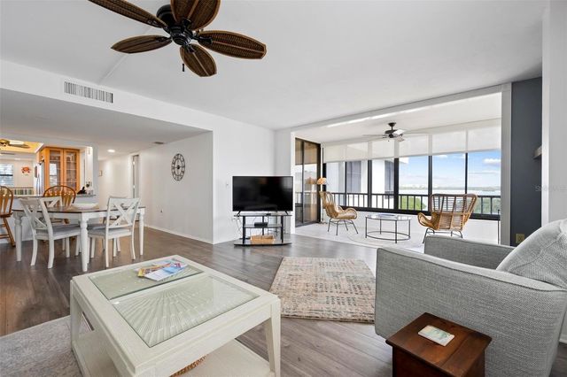 8767 MIDNIGHT PASS ROAD 505F, Sarasota, FL 34242