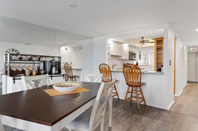 8767 MIDNIGHT PASS ROAD 505F, Sarasota, FL 34242