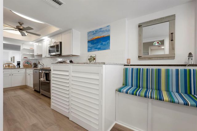 8767 MIDNIGHT PASS ROAD 505F, Sarasota, FL 34242