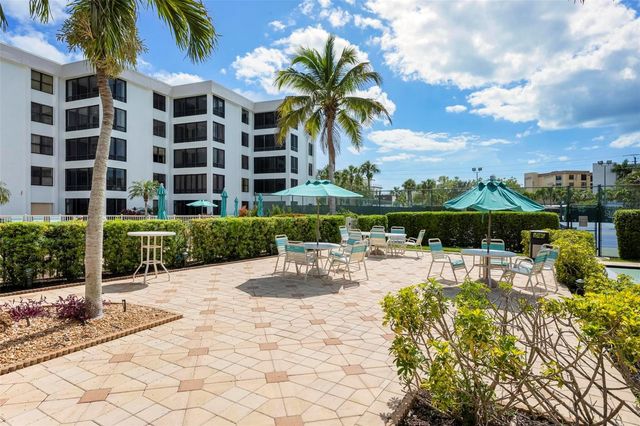 8767 MIDNIGHT PASS ROAD 505F, Sarasota, FL 34242