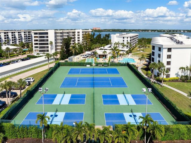 8767 MIDNIGHT PASS ROAD 505F, Sarasota, FL 34242