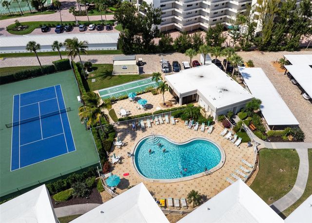 8767 MIDNIGHT PASS ROAD 505F, Sarasota, FL 34242