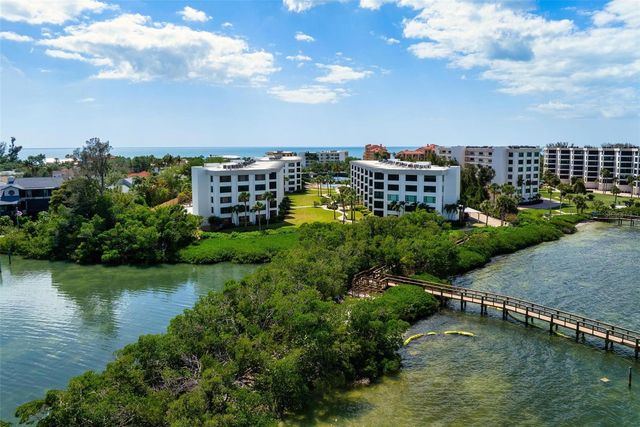 8767 MIDNIGHT PASS ROAD 505F, Sarasota, FL 34242