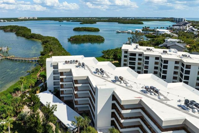 8767 MIDNIGHT PASS ROAD 505F, Sarasota, FL 34242