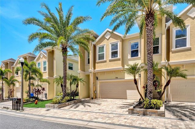 746 GRAND CYPRESS LANE, Tarpon Springs, FL 34689