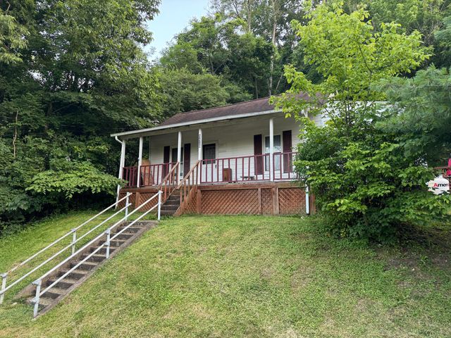 8418 Locust Pike, Latonia, KY 41015