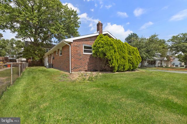 6 N SCOTT AVE, Glenolden, PA 19036