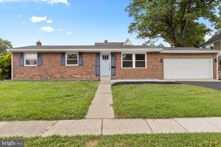 6 N SCOTT AVE, Glenolden, PA 19036