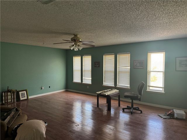 1035 Hatcher Road, Springdale, AR 72764