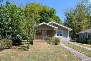 1140 South Crutcher Avenue, Springfield, MO 65804