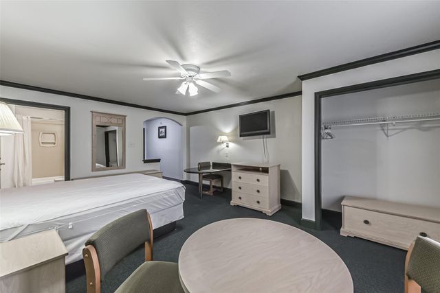 1025 Swanson Street 311, Houston, TX 77030