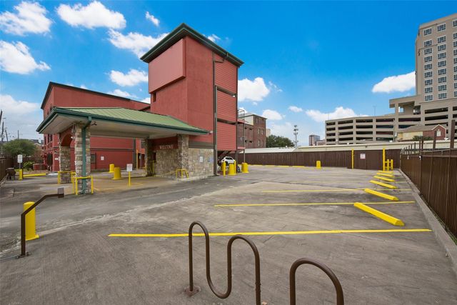 1025 Swanson Street 311, Houston, TX 77030