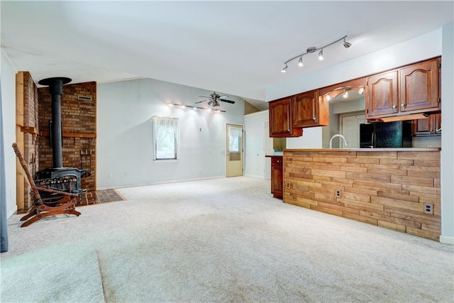71 Harvest Road, Perinton, NY 14450